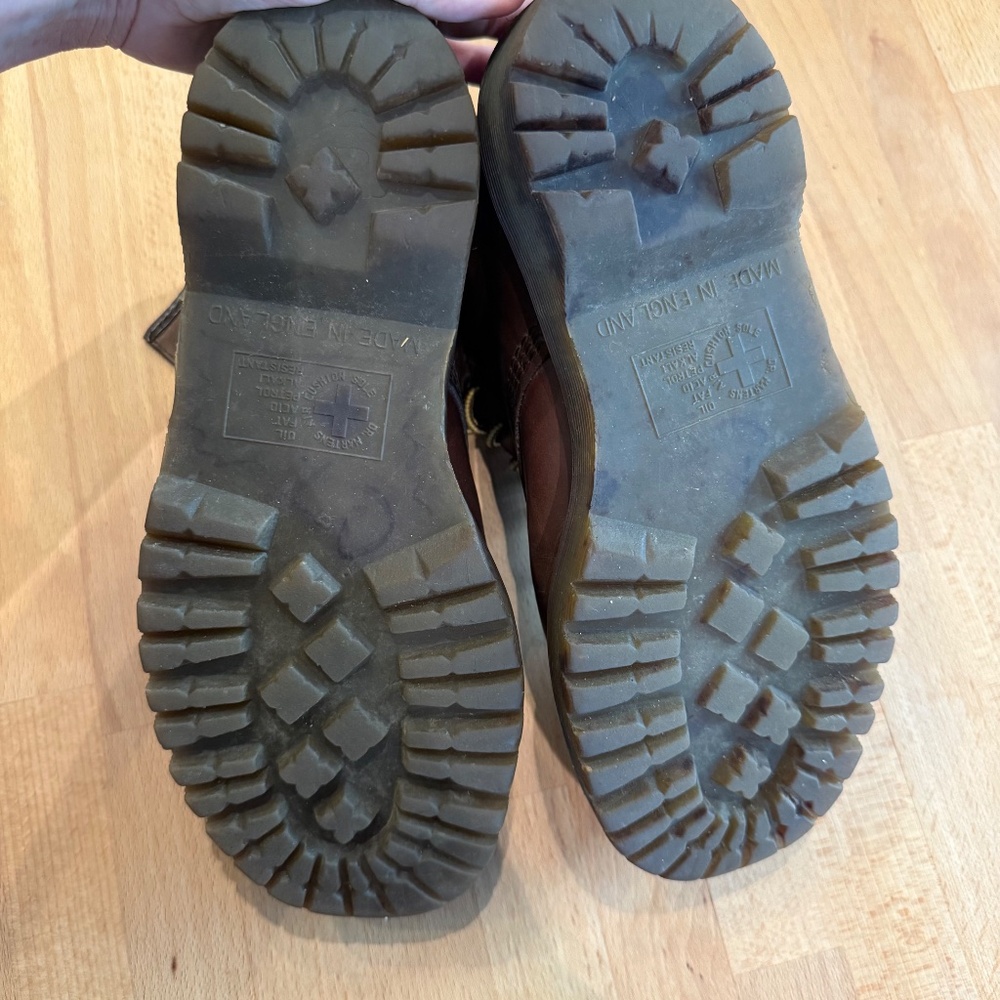 Vintage Doc Marten's, purchased Christmas 1998 PLEASE READ FOR SIZING INFO - Picture 4 of 8